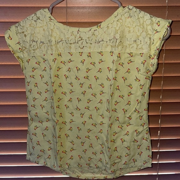 Faded glory yellow bird print shirt girls size 6 - Picture 1 of 6